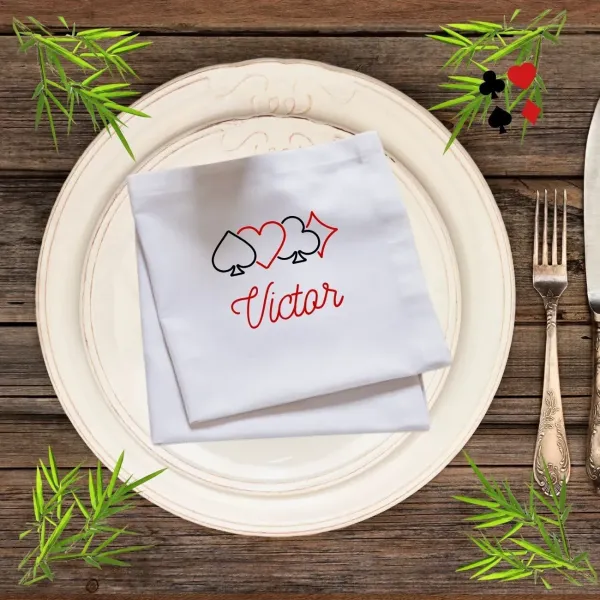 serviette de table brodée sigles de cartes