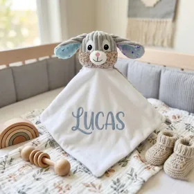 doudou lapin enfant personnalisé et brodé