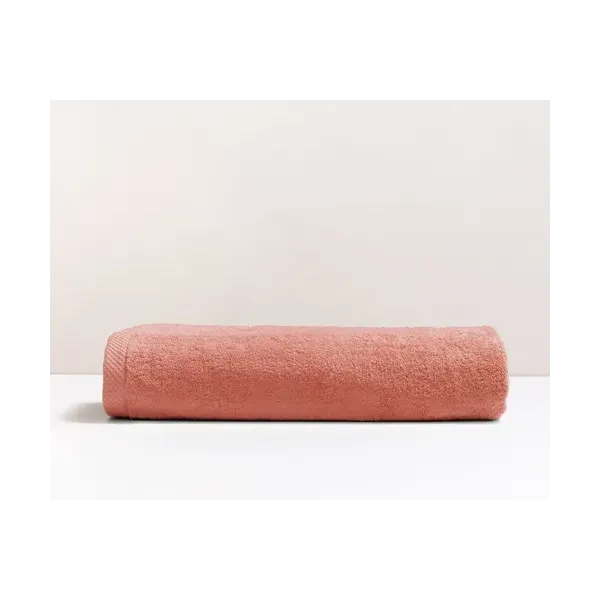 serviette de bain corail brodée