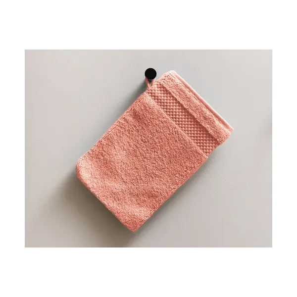 drap de bain corail brodé