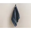 drap de bain recycle brodé bleu indigo