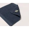 Serviettes de bain recyclées bleu indigo avec broderie au prénom