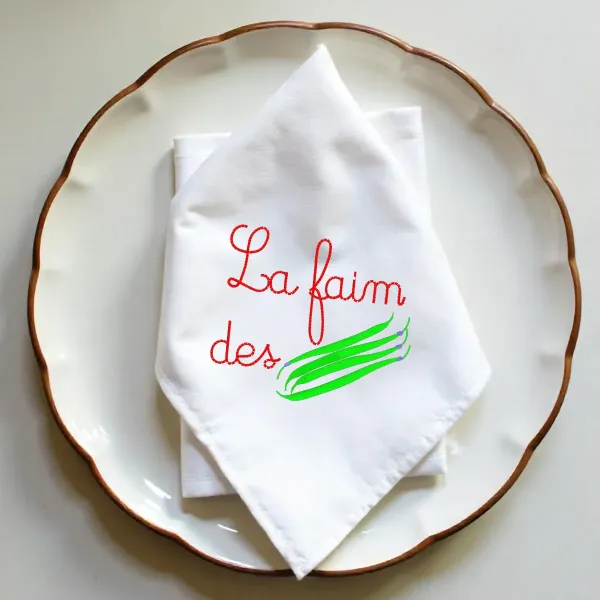 Superbe serviette de table en coton blanc brodée faim des haricots