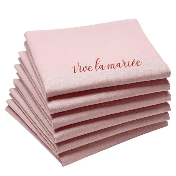 Serviette couleur rose dragée pour votre table personnalisée prénom